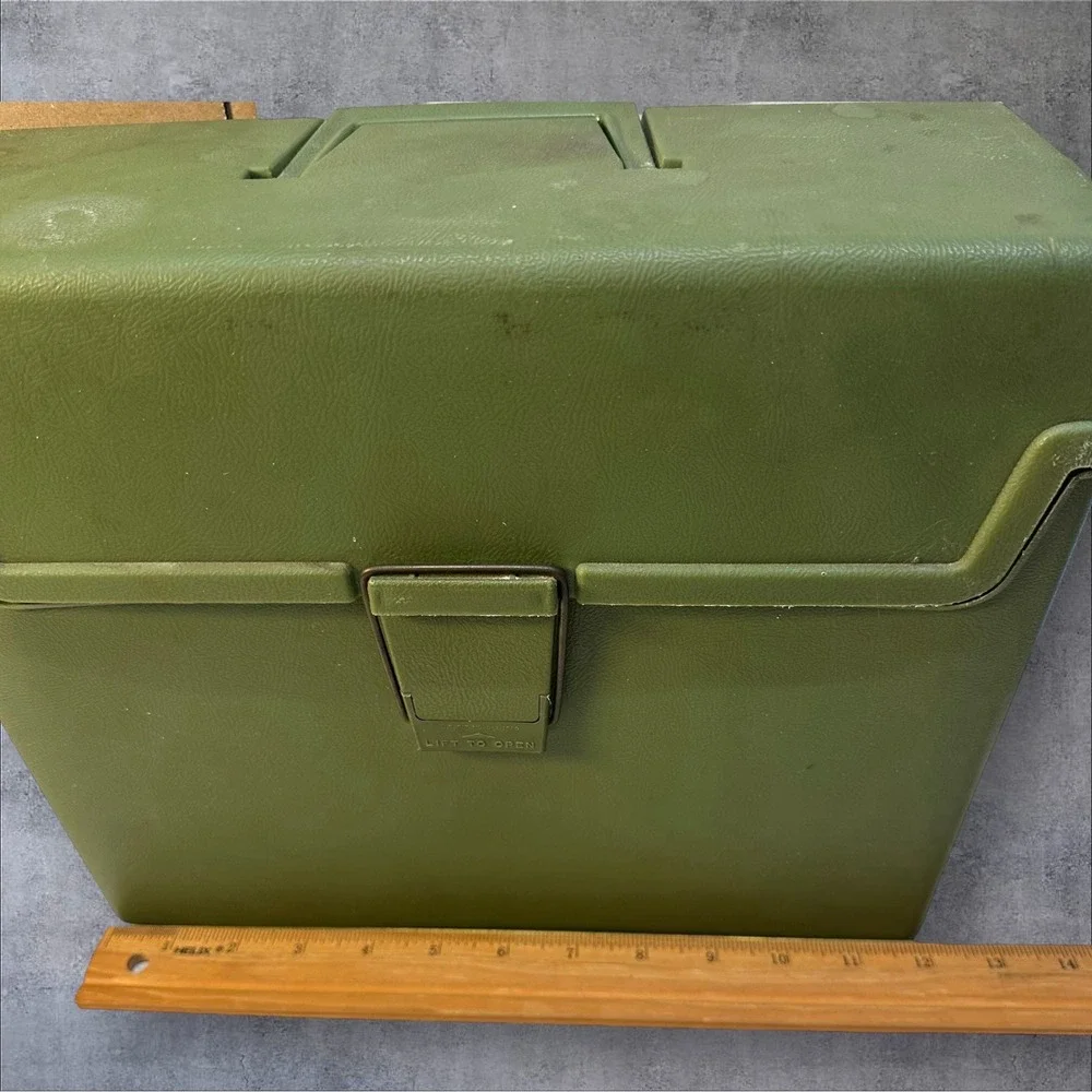 Vintage 1970's Sterling Plastics File Storage‎ Box in Army Green File Folders